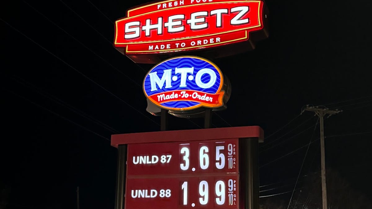 Featured image for Sheetz Offers Thanksgiving Week Gas Deal: $1.99 per Gallon