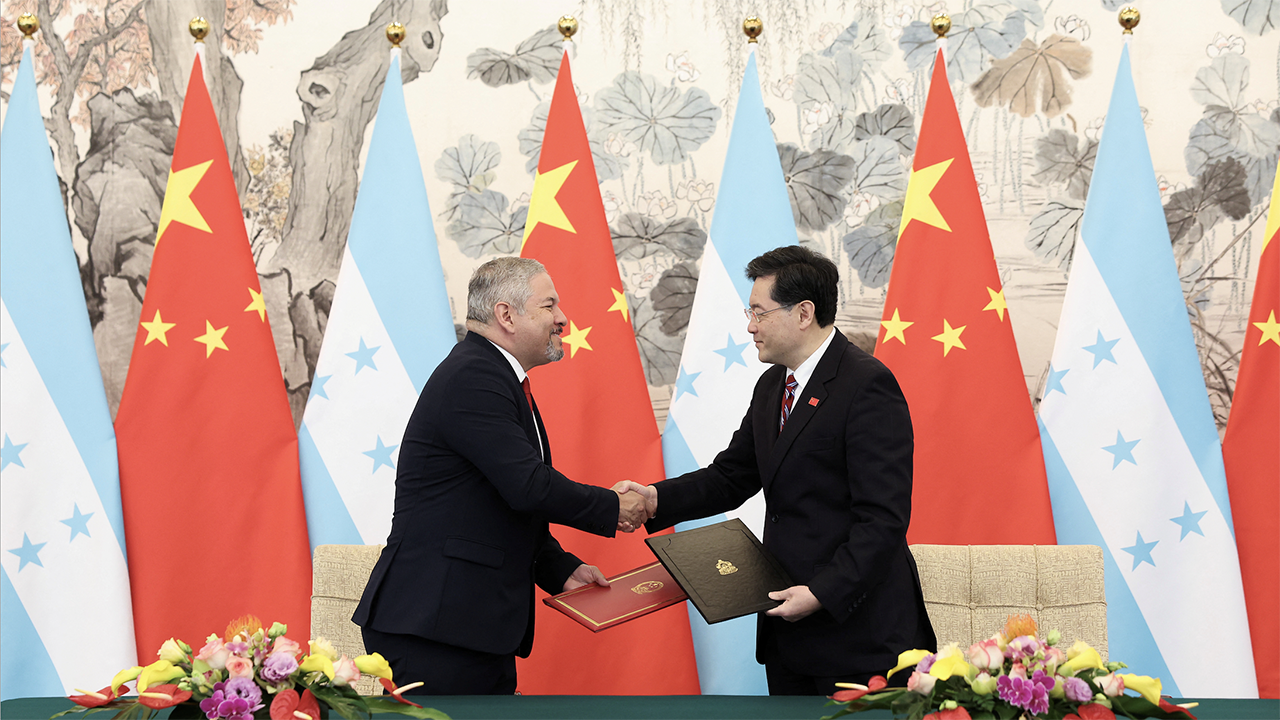 Honduras switches allegiance from Taiwan to China in diplomatic move.