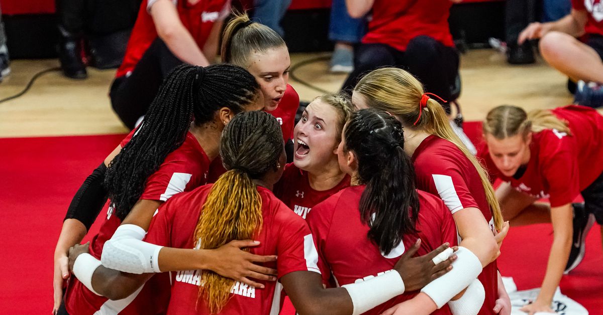 Featured image for "College Volleyball Programs Secure Top Talent in 2024 Signing Classes"