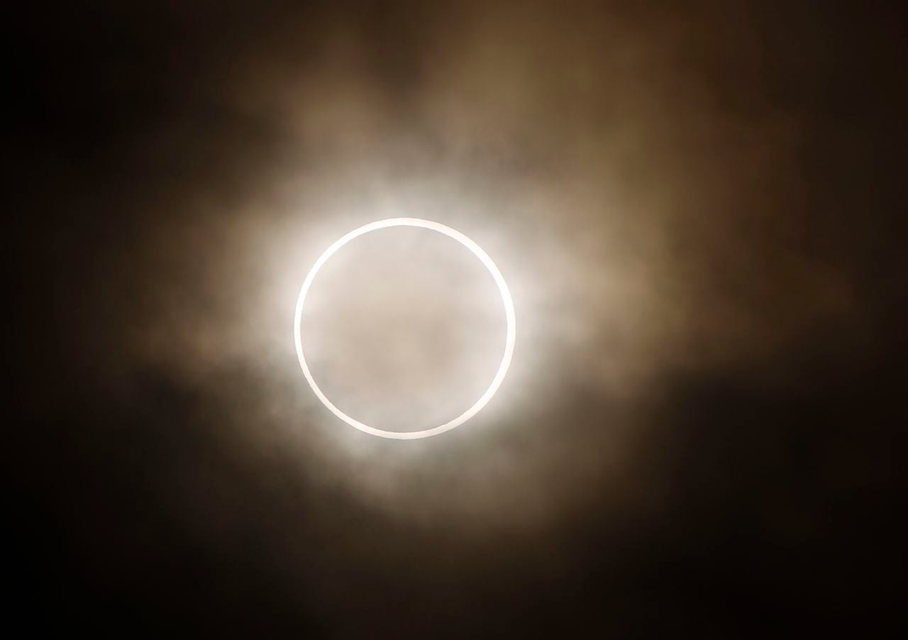 Featured image for "Upcoming Solar Eclipses: Dates, Locations, and Viewing Tips"