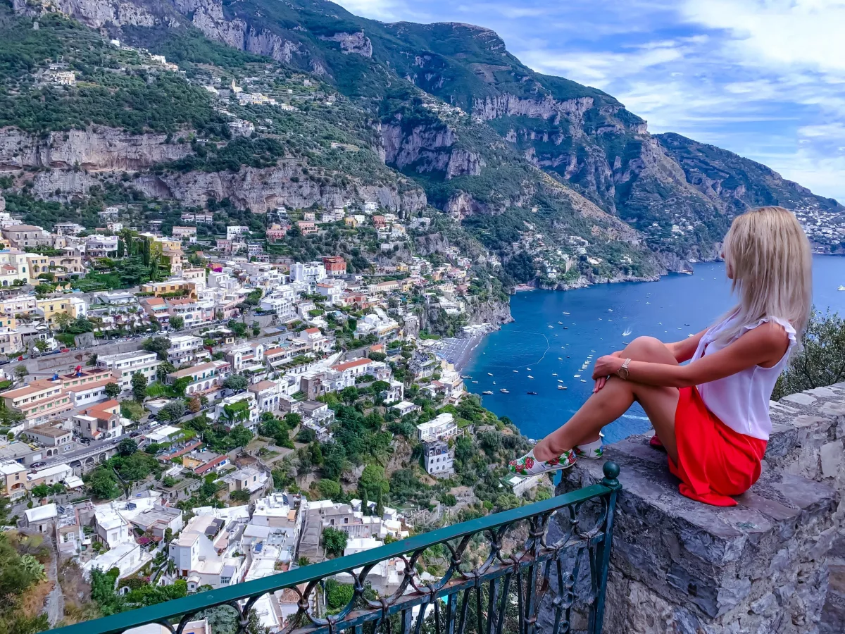 Featured image for American Tourist Roasted on TikTok for Calling Traveling to Amalfi Coast 'Manual Labor'