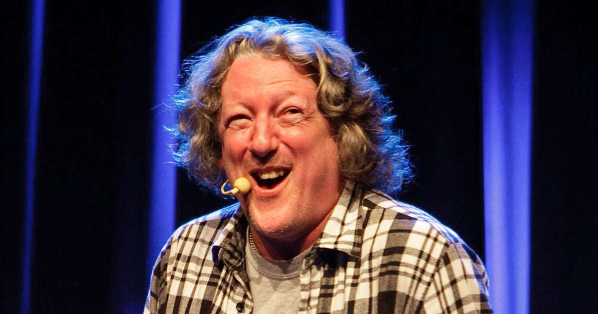 Comedian Andy Smart Dies Unexpectedly at 63, Tributes Pour In.