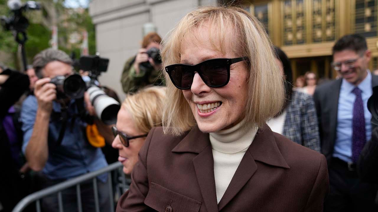 "Trump Faces Second E. Jean Carroll Defamation Trial After Iowa Caucuses Victory"