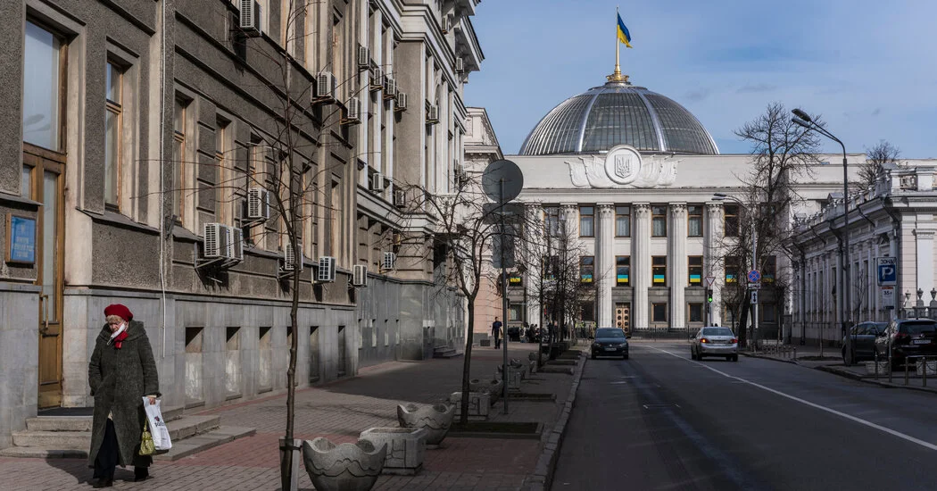 Ukraine Halts Parliament Amid Russian Missile Threats