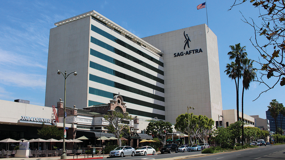 SAG-AFTRA and Studios Extend Contract Talks into Next Week