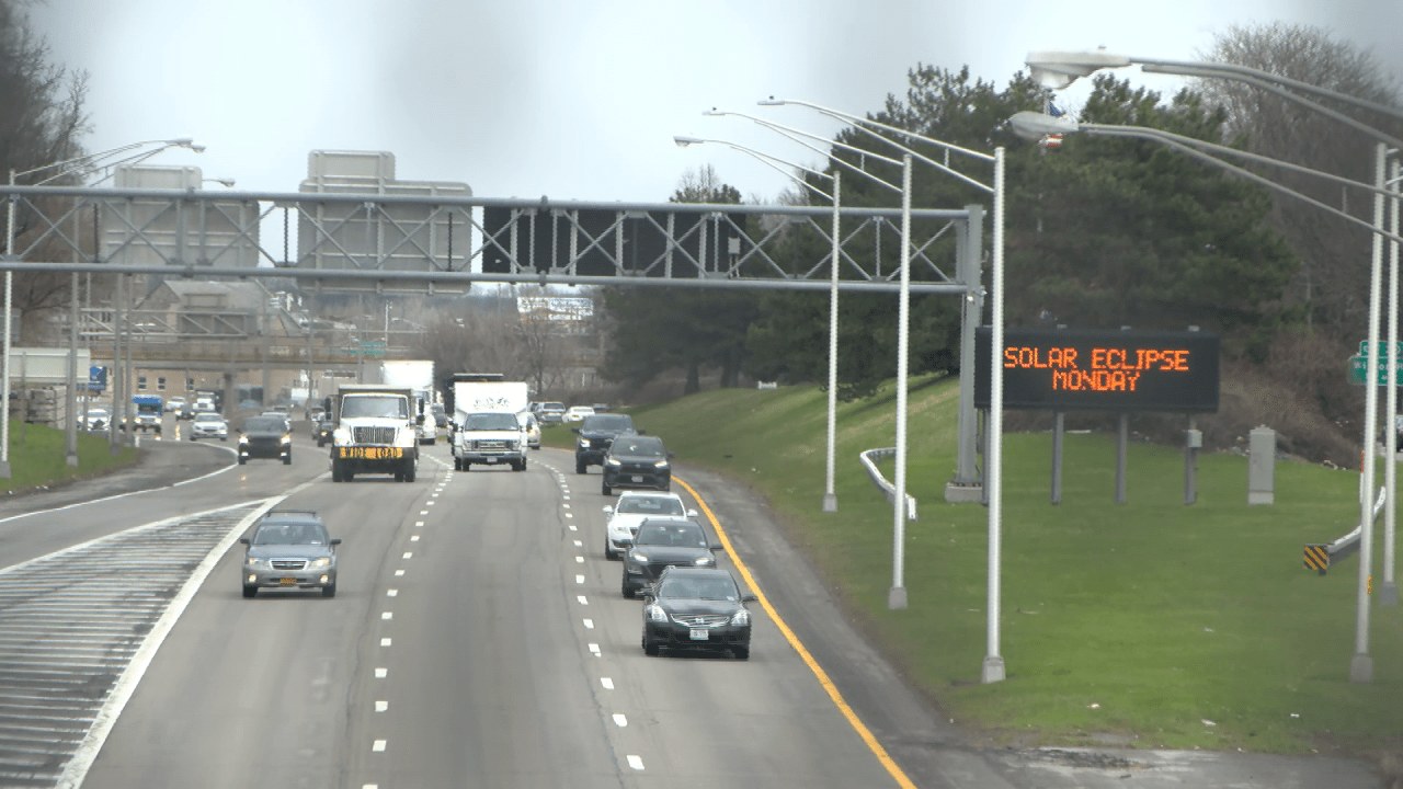 "2024 Total Solar Eclipse: Navigating Traffic and Viewing Times"