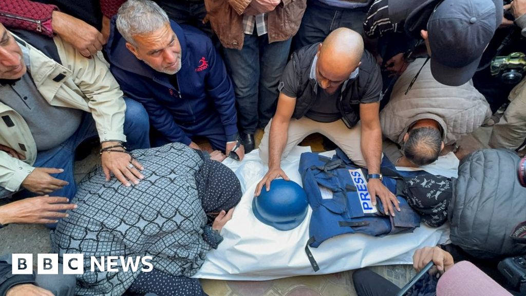 "Tragedy Strikes: Al Jazeera Cameraman Killed in Gaza Drone Strike"