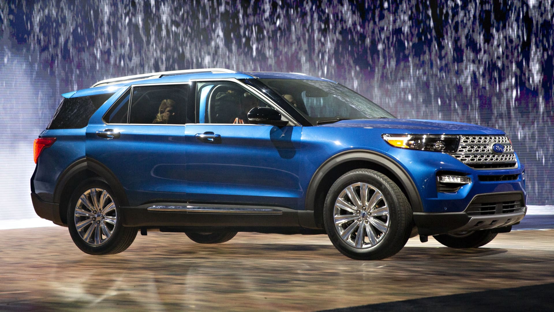 Ford to Spend $270 Million on Rear Camera Replacement in New Recall