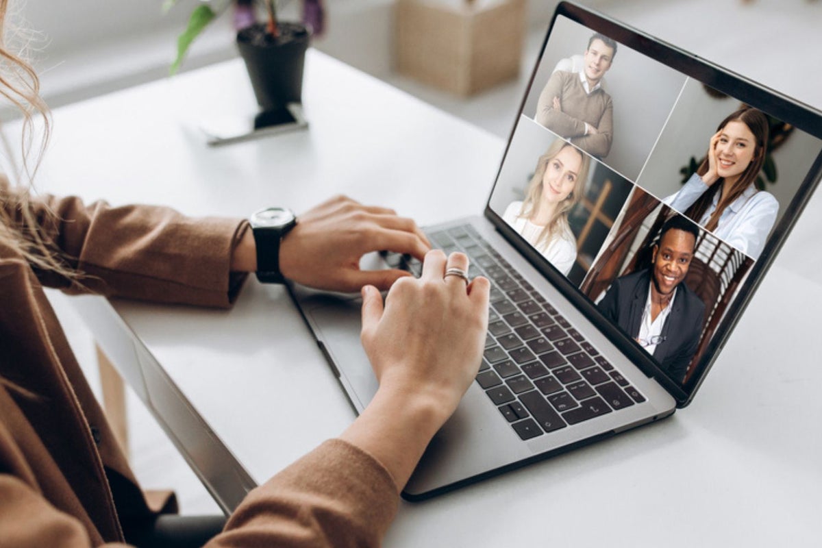 Featured image for Zoom's Future Uncertain Despite Strong Q1 Results and Raised Sales Forecast