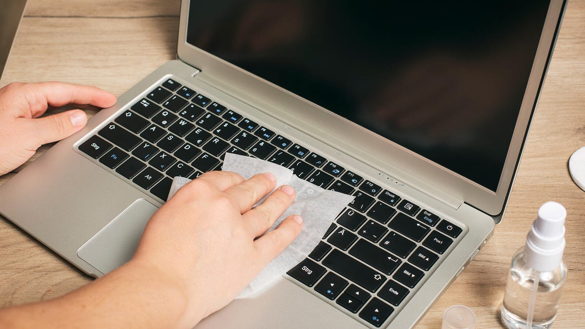 "Avoid These 4 Laptop-Damaging Habits"