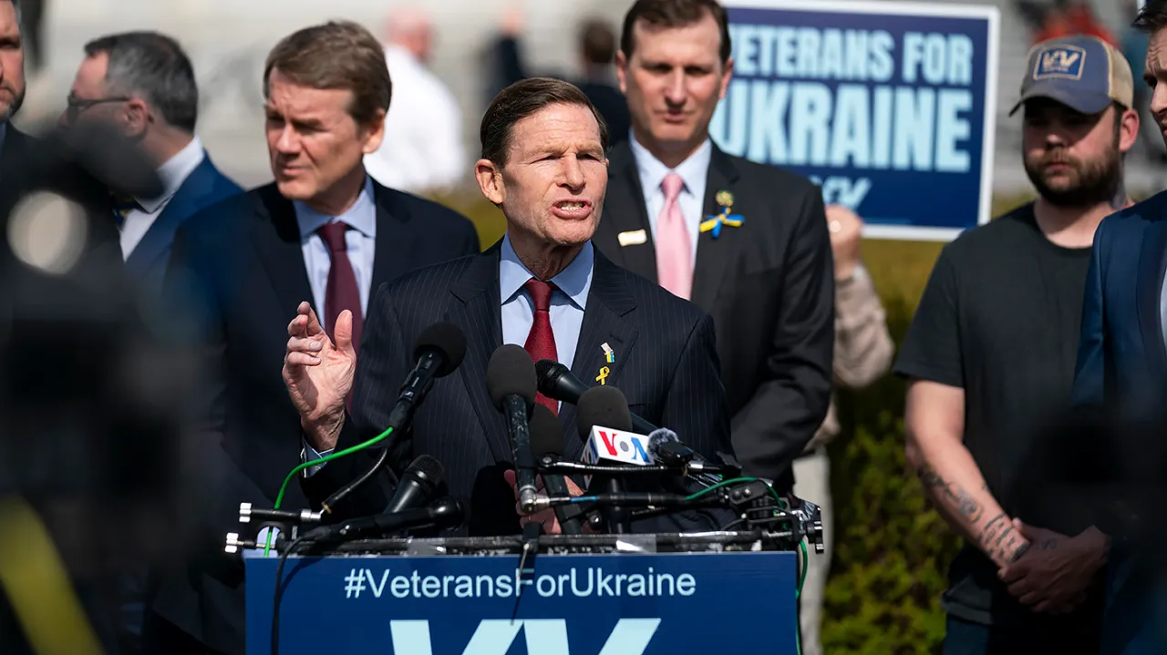 "Democrats Push for Vote on Ukraine Aid, Circumventing Speaker Johnson"