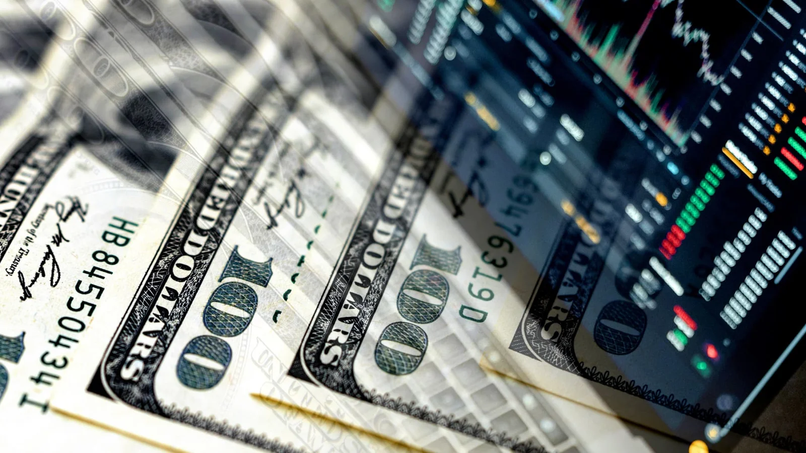 Private Credit’s Reality Check: Defaults Rise and Liquidity Tightens