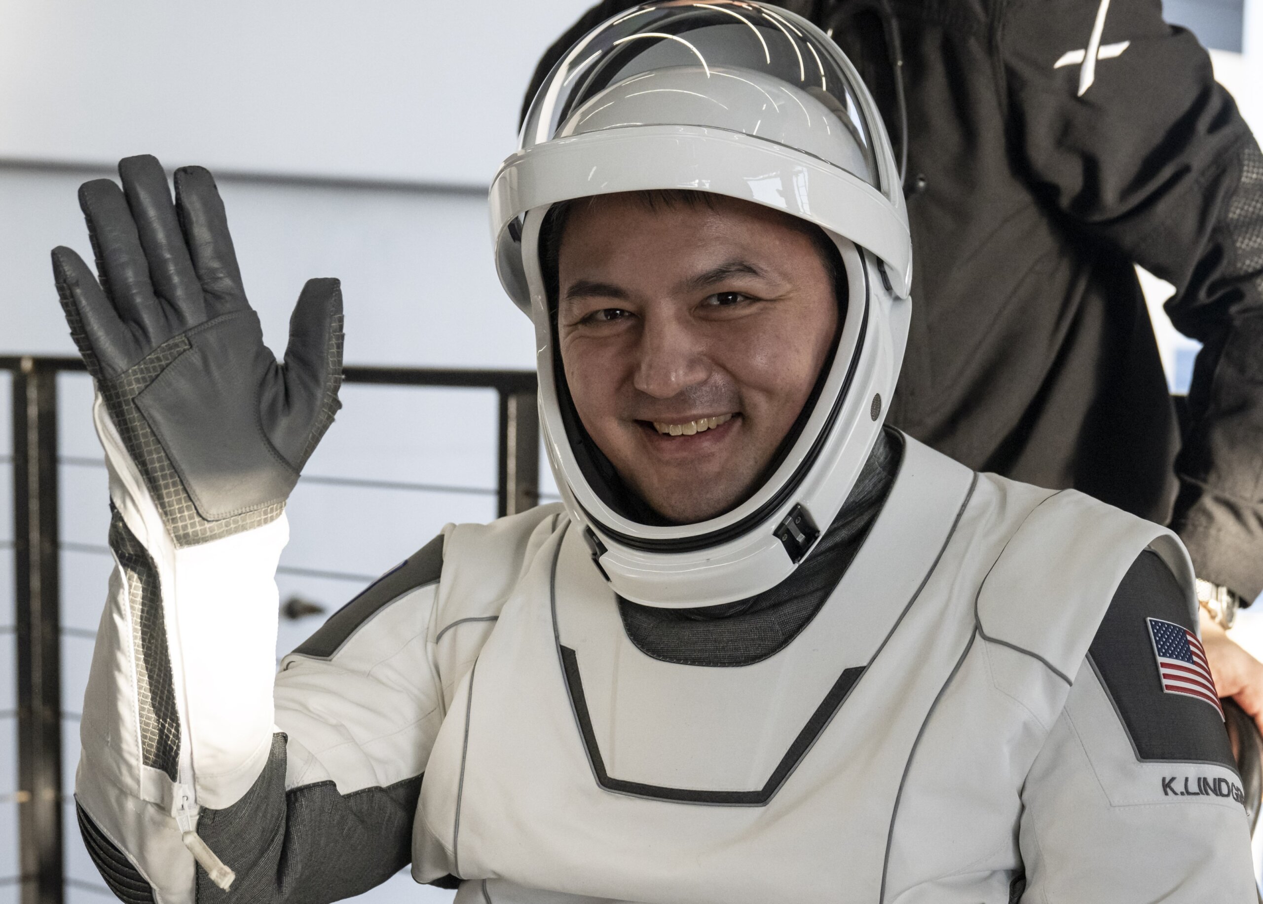 Former Fairfax Co. Student Turned Astronaut Inspires Current Students with Speech