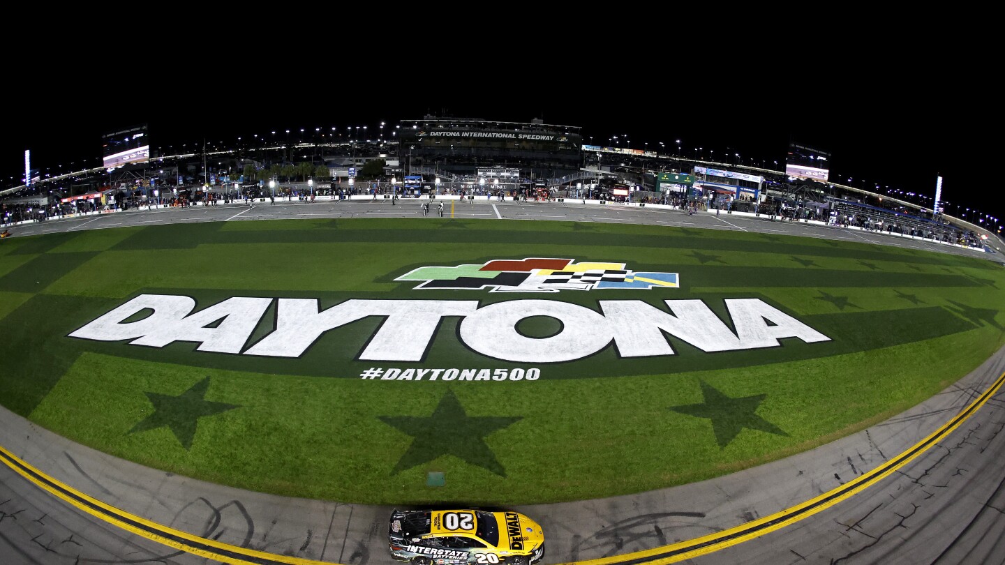 Featured image for "2024 Daytona 500: Reddick and Bell Triumph in Duels, Johnson's Unexpected Entry"