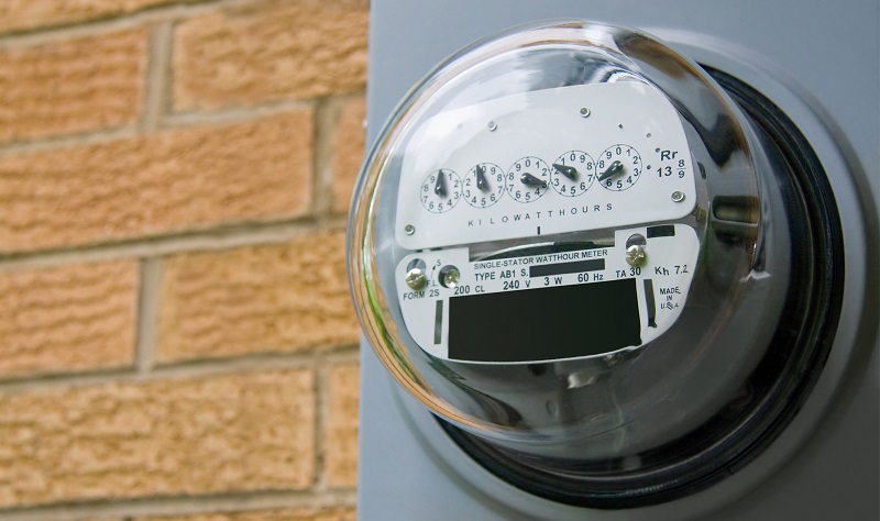 Featured image for RI regulators greenlight winter electric rate hike