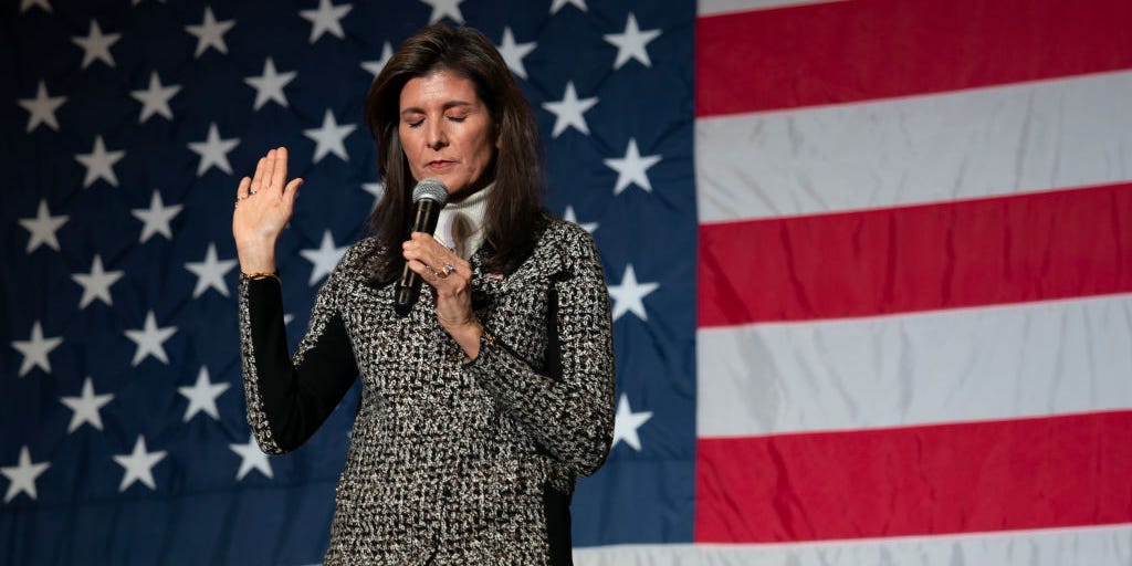 "Nikki Haley's Stand Against Trump's Pressure and Mockery"