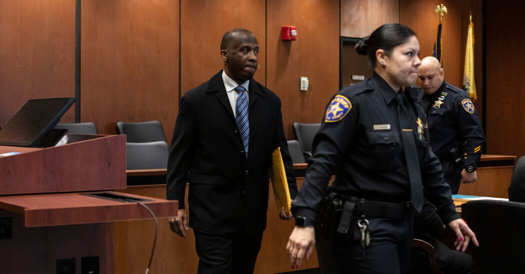 Convicted Lawyer Dies in Custody Before Sentencing for Girlfriend's Murder