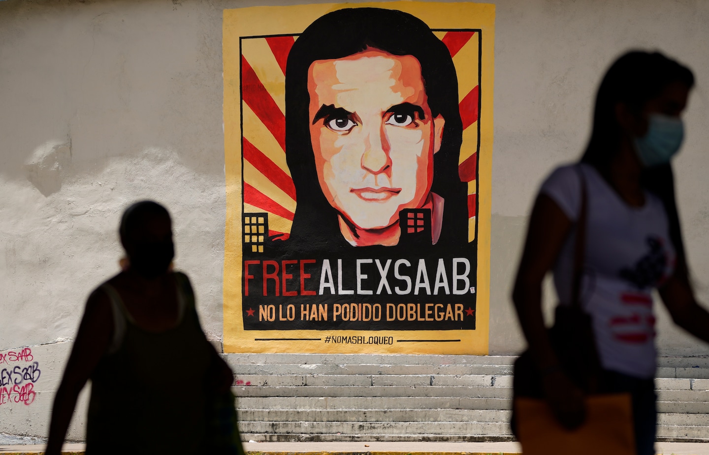 "Venezuela Frees 'Fat Leonard' and American Prisoners in Prisoner Swap"