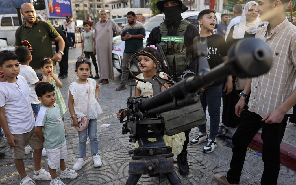 Featured image for Hamas Breaks Ground, Showcases Weapons to Palestinian Public