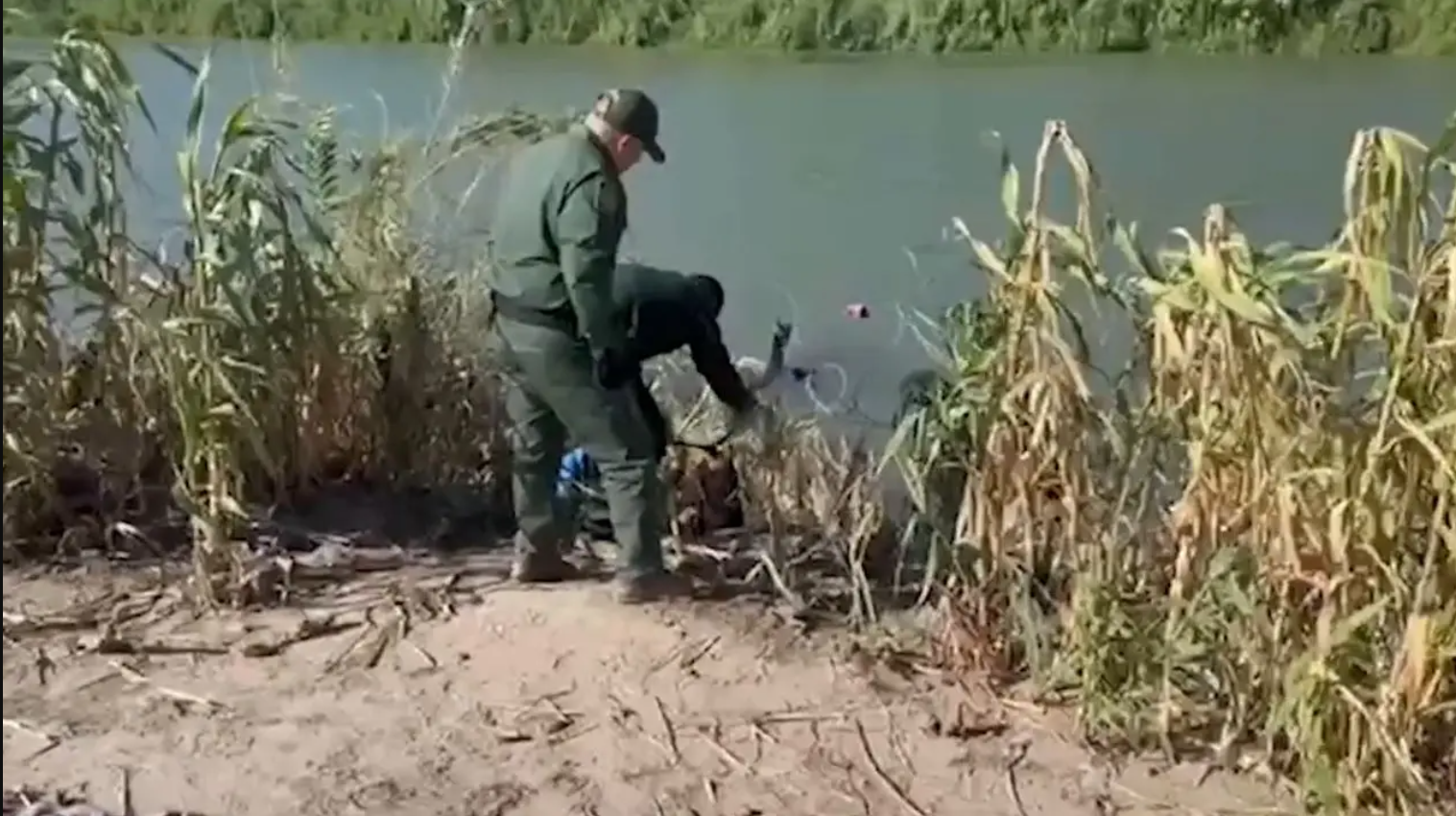 "Texas Gov. Greg Abbott Reinforces Border Security with Razor Wire Amidst 'Invasion' Claims"