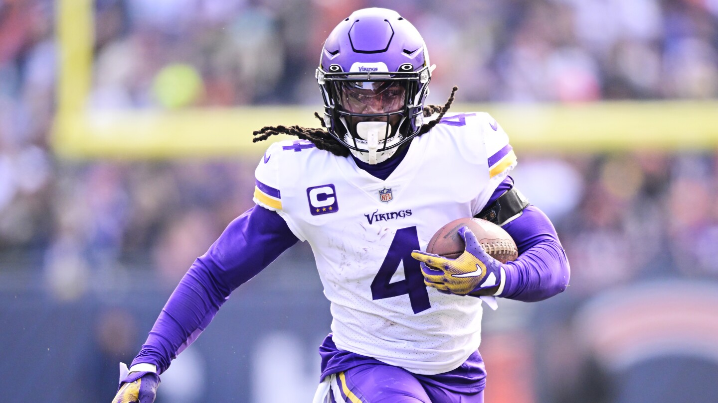 "Alec Ingold and NFL Insiders Urge Dolphins to Pursue Dalvin Cook for Competitive Edge"