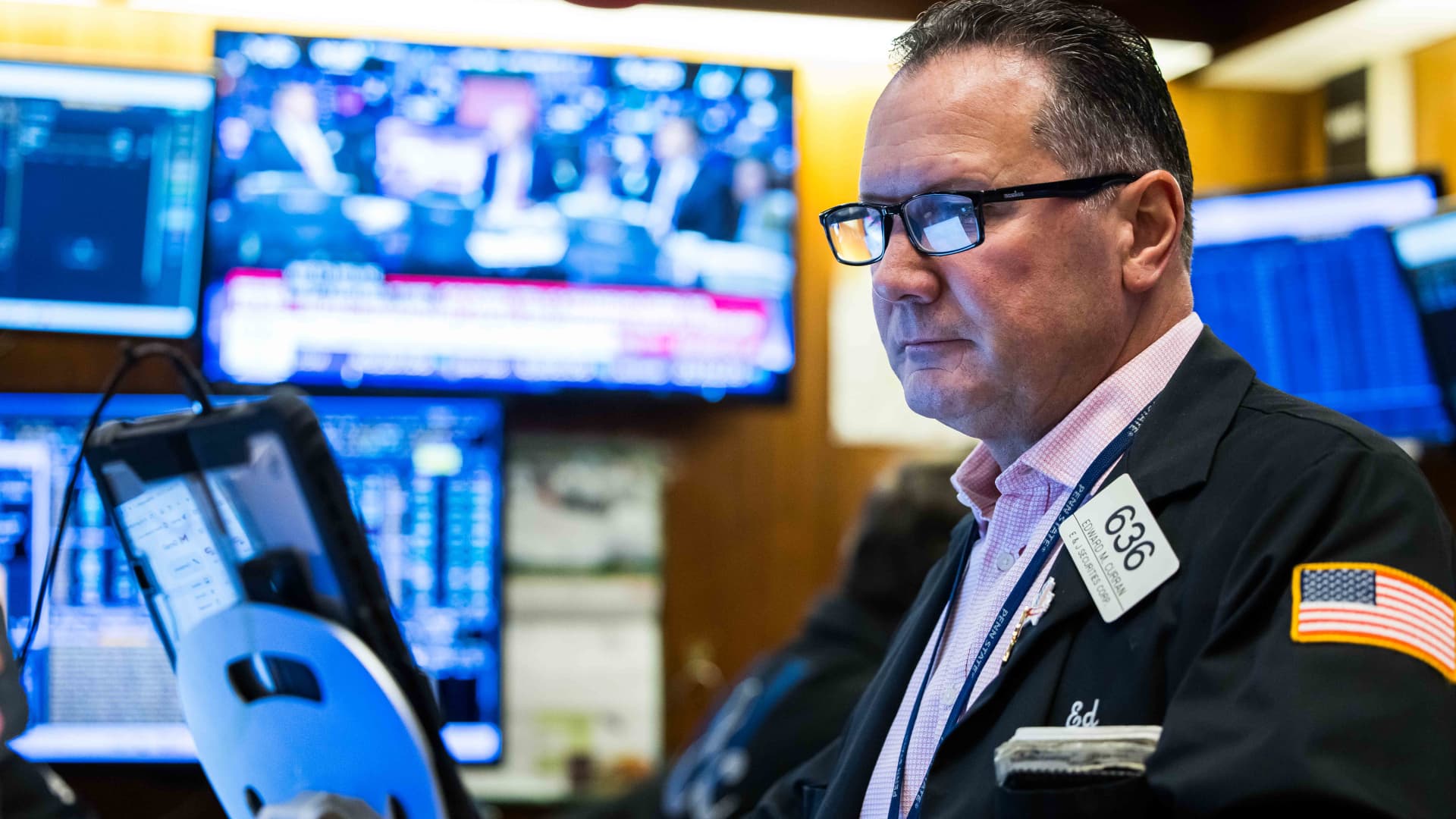 Featured image for Rob Reiner's Son Nick Sparks Attention at Christmas Party Amidst Celebrity Encounters and Market Signals