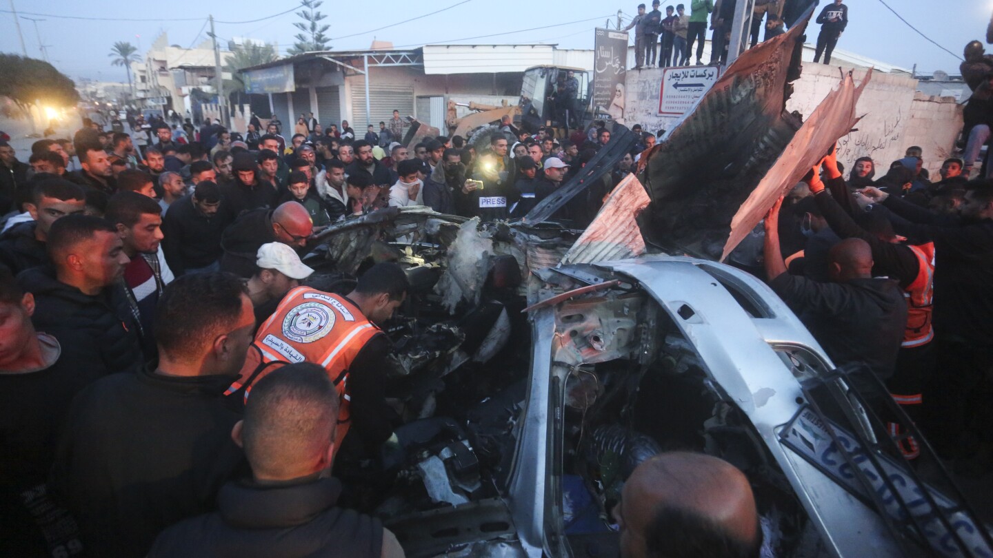 "Gaza Death Toll Surpasses 25,000 as Israel-Hamas Conflict Rages On"