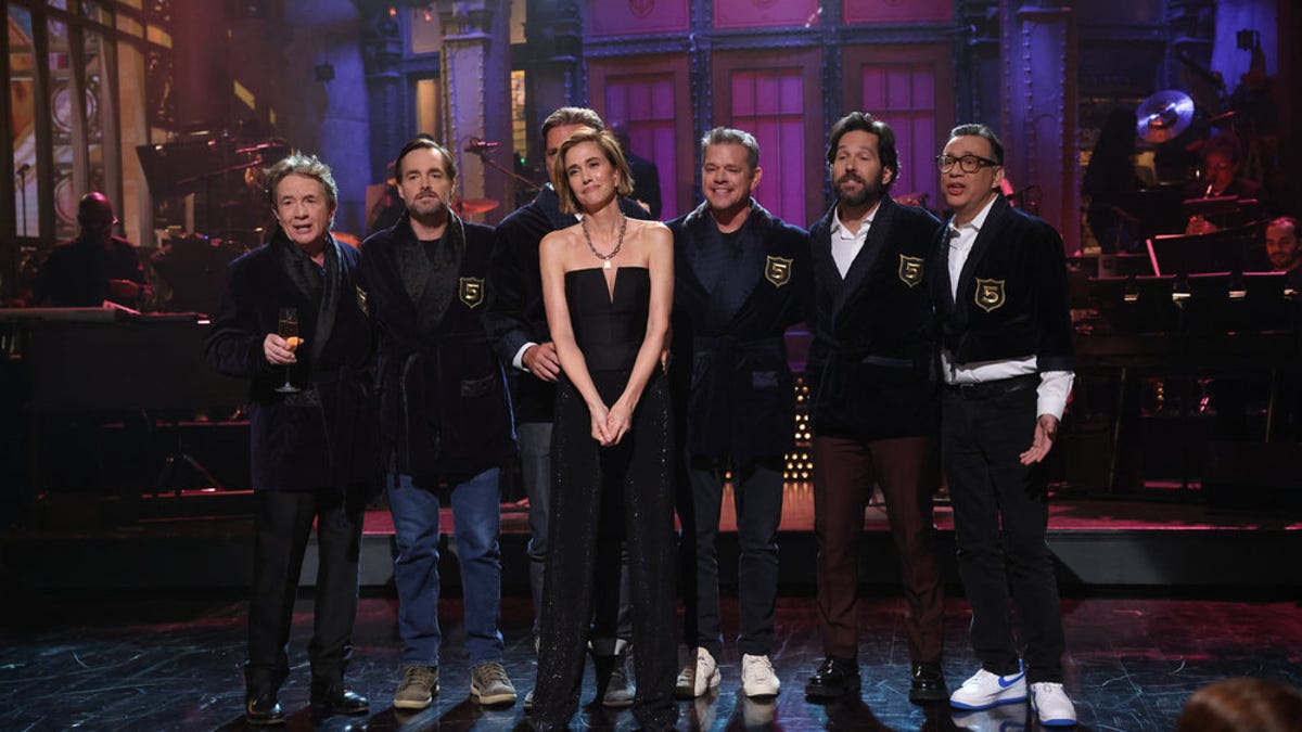 Featured image for "Star-Studded 'SNL' Five-Timers Club Welcomes Kristen Wiig"