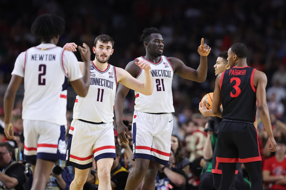 UConn dominates San Diego State to win fifth national title.