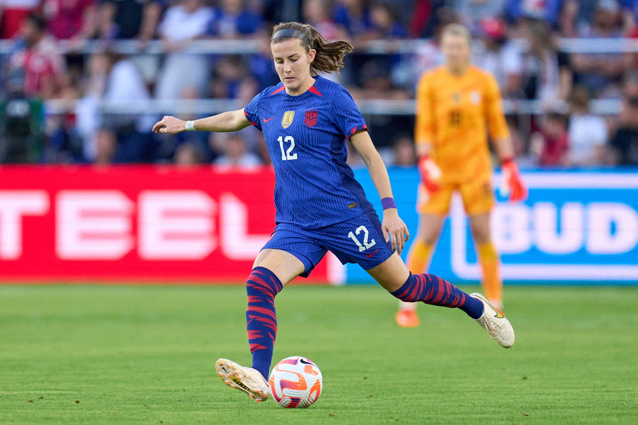 "World Cup Stars Tierna Davidson and Crystal Dunn Sign with NWSL's Gotham FC"