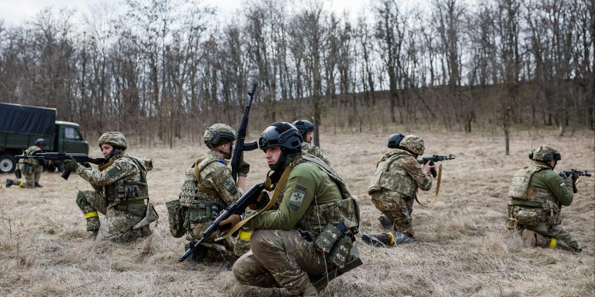 Ukraine trains massive 'storm brigades' to counter Russian threat.