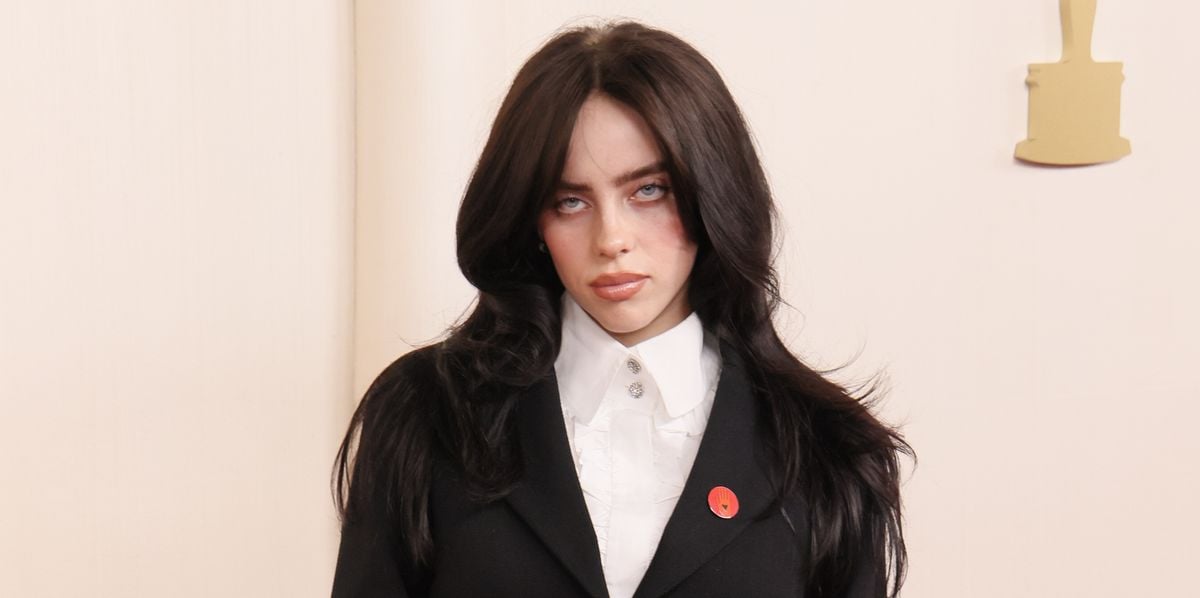 Featured image for Billie Eilish Unveils Giant Hip Tattoo on "Close Friends" Instagram Story