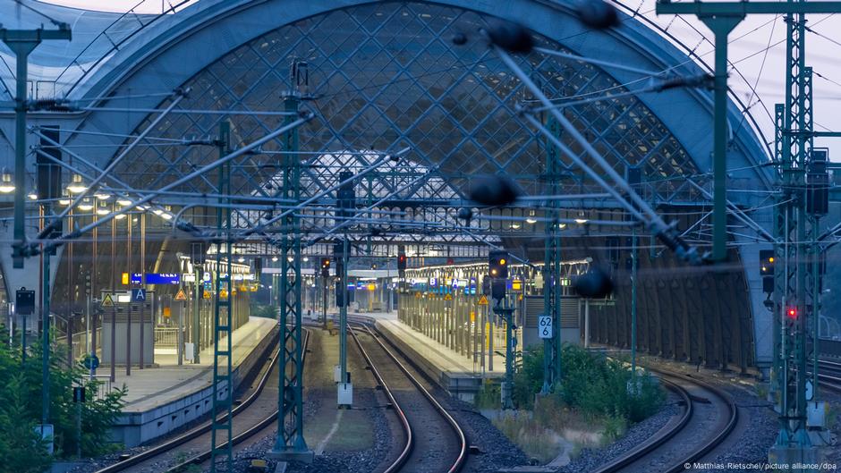 Featured image for Transportation chaos in Germany as massive strike looms.