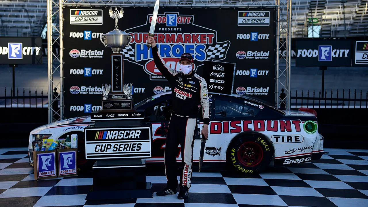 "Bristol Speedway: NASCAR's Return to Concrete and Betting Odds for 2024 Races"