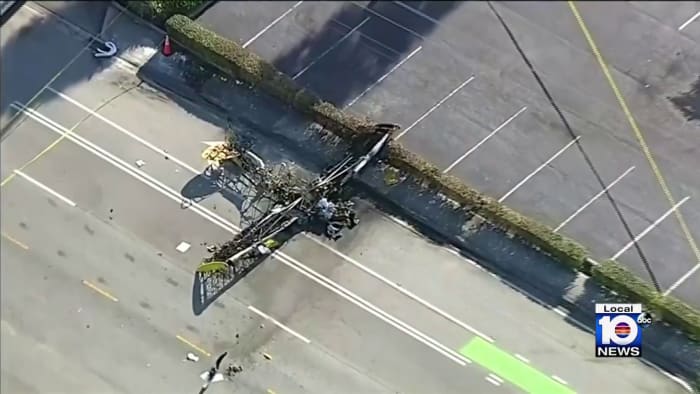 Fatal Plane Crashes Close North Park Road and Hollywood Roadway.