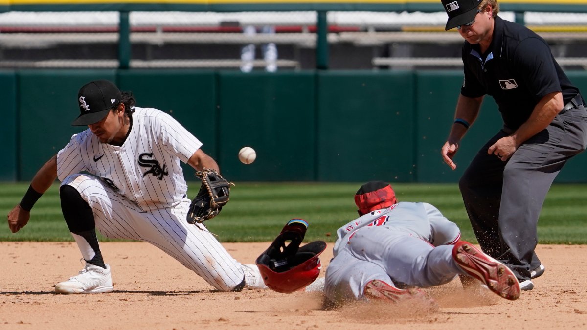 "White Sox Suffer Franchise-Worst Start with 13th Loss"