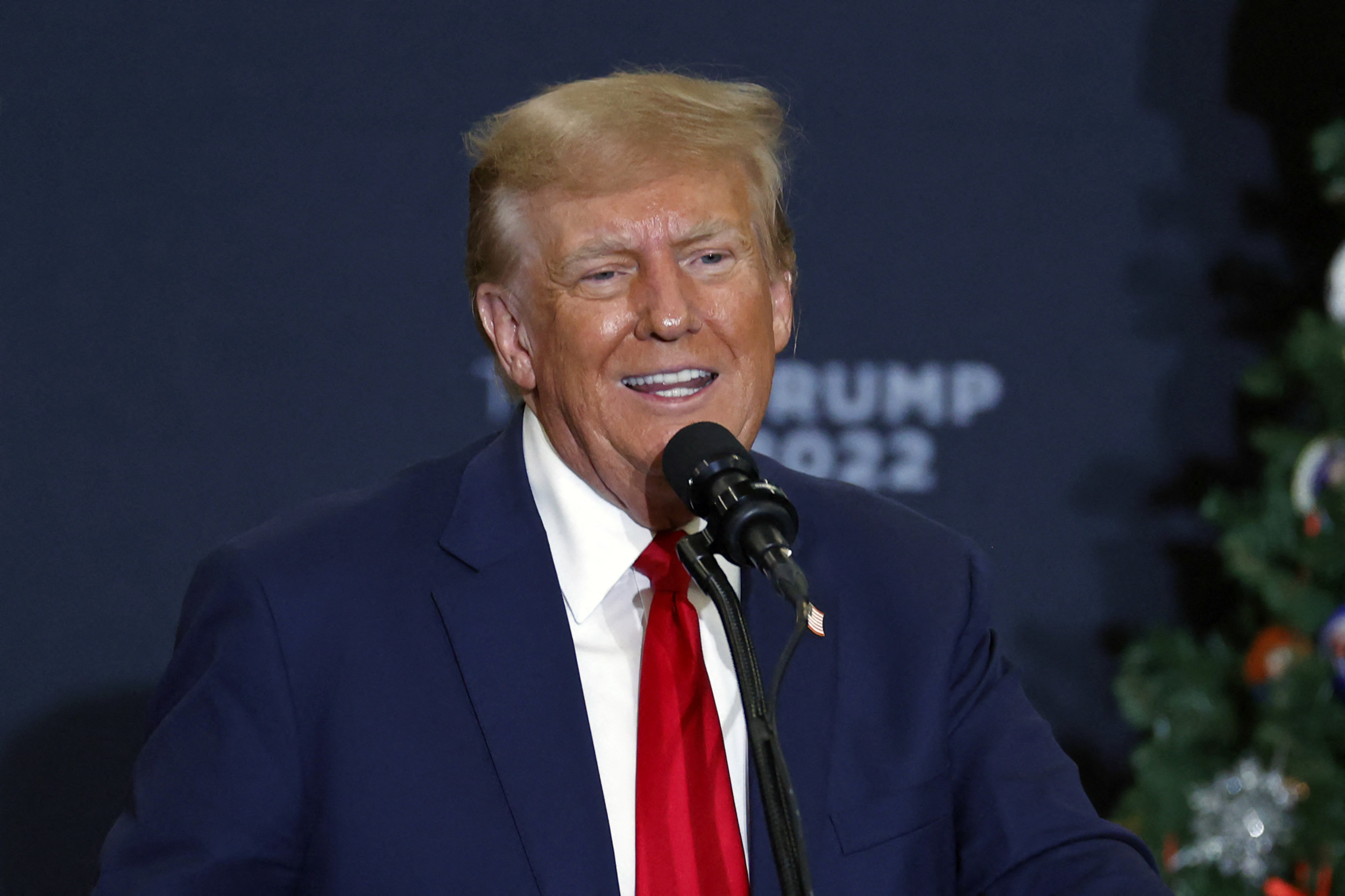 "Legal Challenges and Fears Surround Potential Trump 2024 Candidacy"