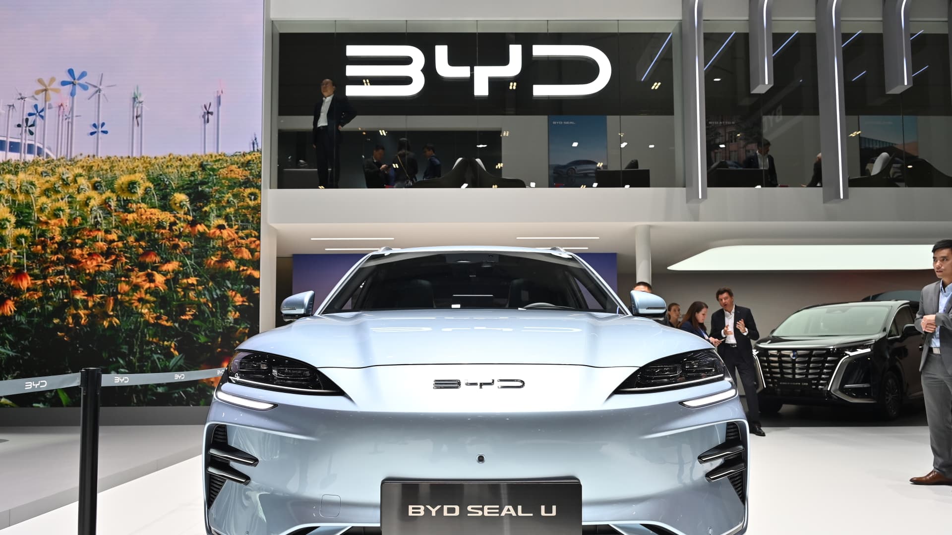 "BYD: The Electric Vehicle Giant's Meteoric Rise Over Tesla"