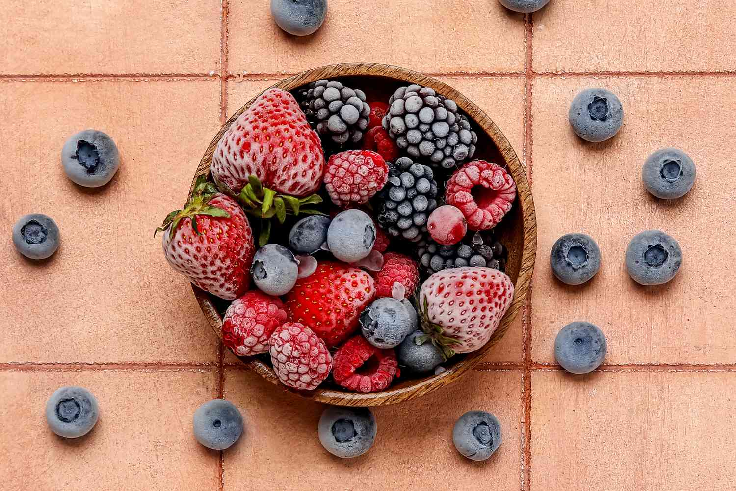 "Top Frozen Fruits for Weight Loss, Recommended by Dietitians"