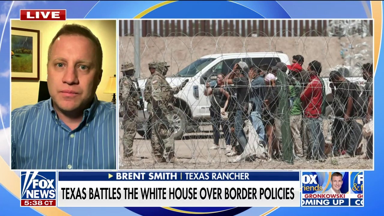 "Republican Governors Rally Behind Texas in Border Control Standoff"