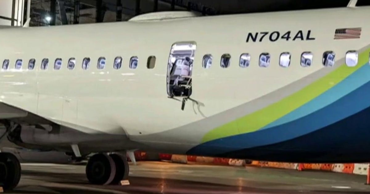 Featured image for "Oregon Backyard Discovery: Unraveling the Alaska Airlines Jet Mystery"