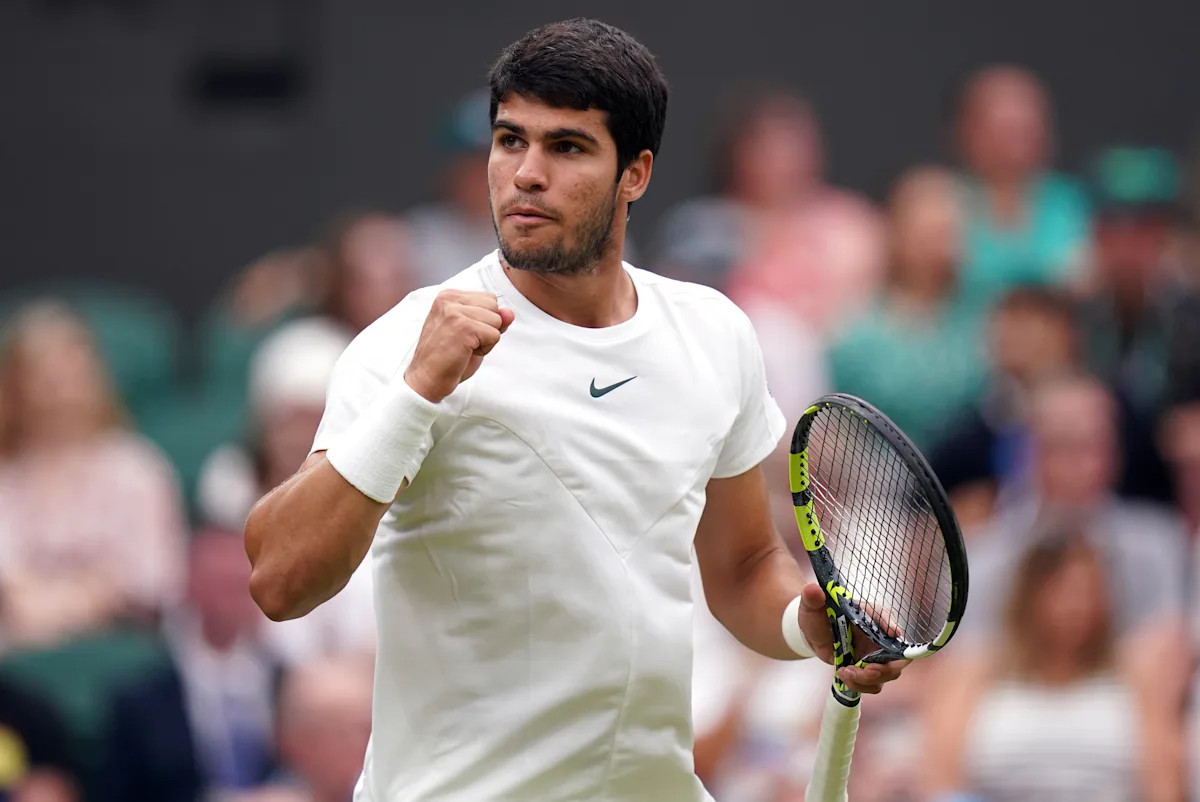 Carlos Alcaraz Shines at Wimbledon, Overcoming Challenges and Advancing
