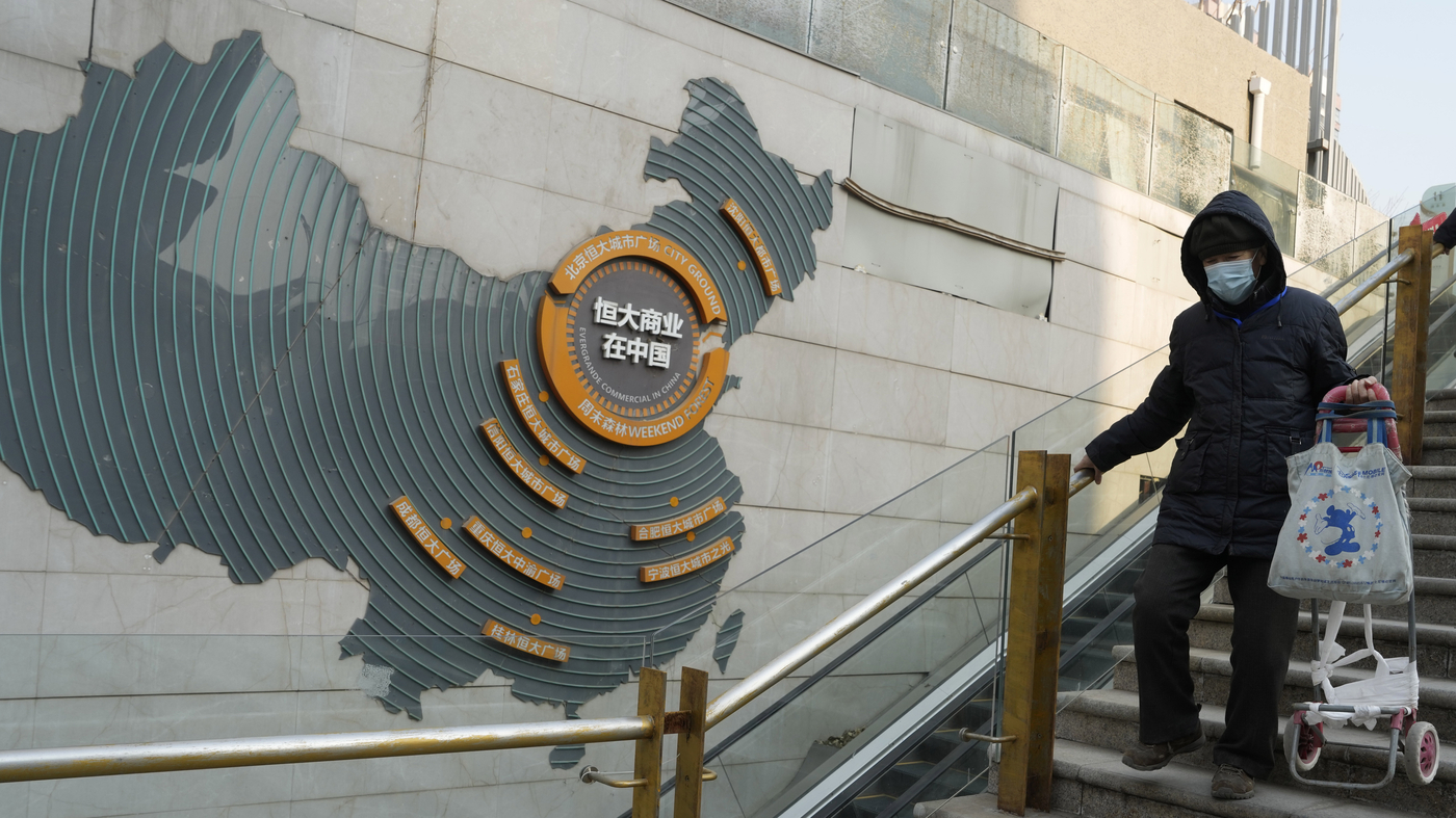 Featured image for Evergrande's Hong Kong Delisting Marks a Turning Point in China's Property Crisis