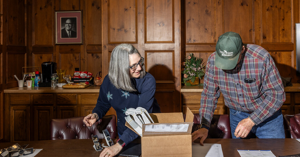 Featured image for "Total Solar Eclipse 2024: Viewing Tips for New England Residents"