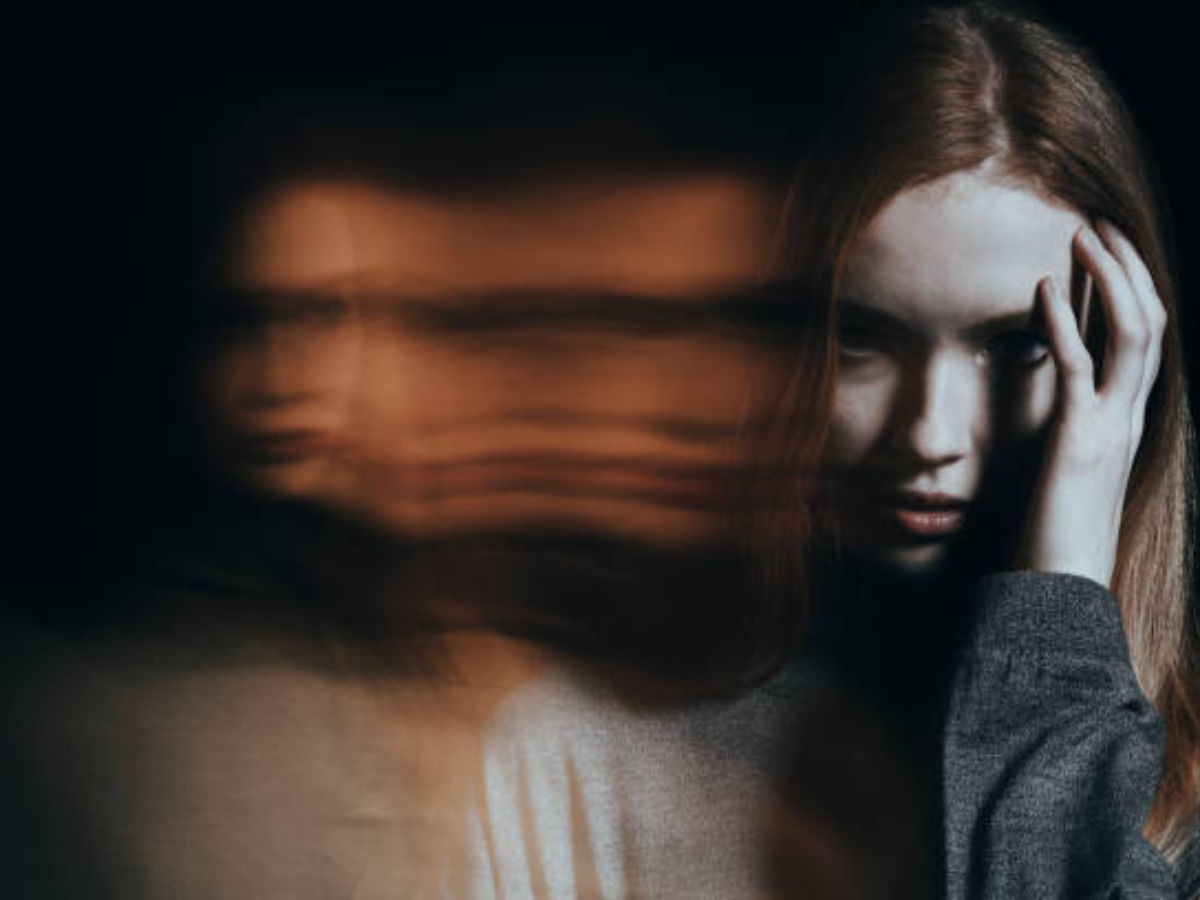 Featured image for "Early Hallucinations in Parkinson's Linked to Swift Cognitive Decline"