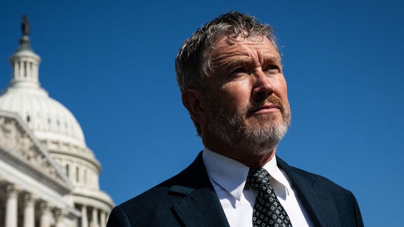 Featured image for GOP Divided Over Massie Amid Trump’s Opposition