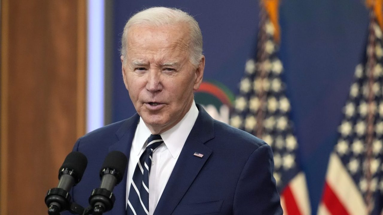"Biden's Approval Surges, Narrowing Trump's Lead in Latest Polls"