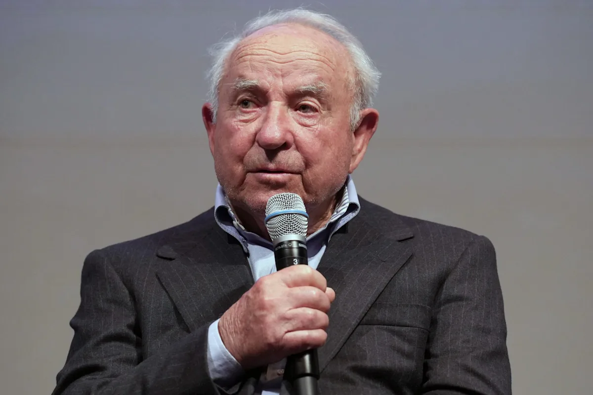 Featured image for Patagonia Founder’s Journey from Poverty to Billionaire and Philanthropist