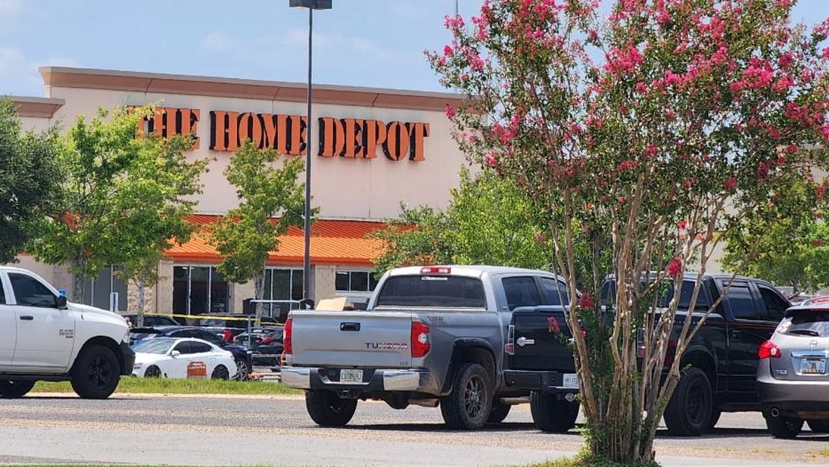 Featured image for "Shooting Forces Closure of Pensacola Home Depot on Davis Highway"