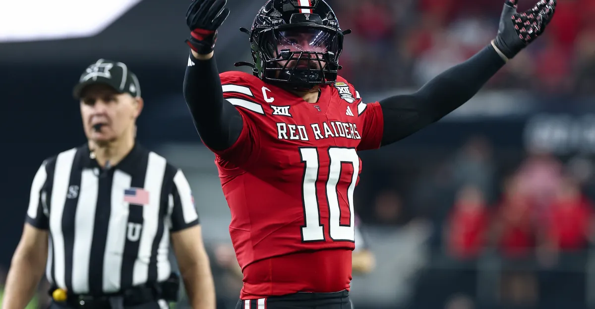 Featured image for Oregon Dominates Texas Tech in Orange Bowl Shutout